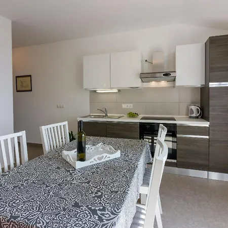 Apartman Ferienwohnung Fur 4 Personen Ca 45 Qm In Crikvenica, Kvarner Bucht Und Umgebung